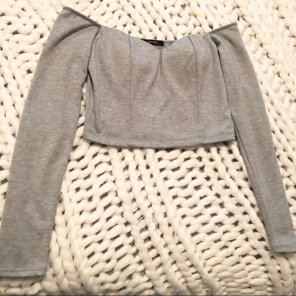 Forever 21 Tops - 3/25 long sleeve gray crop top medium